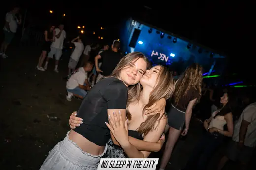 No Sleep galéria kép 46