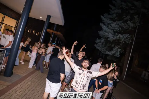No Sleep galéria kép 80