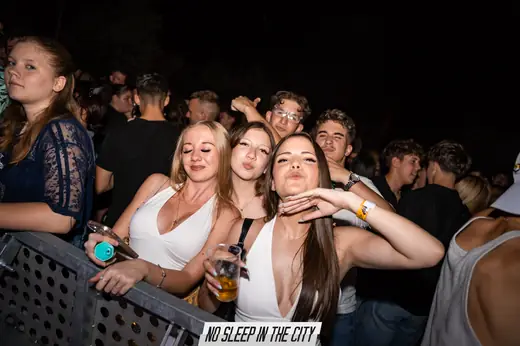 No Sleep galéria kép 111